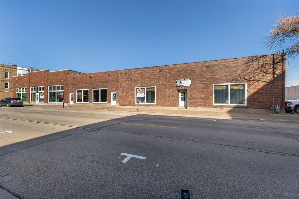 1044 Iowa Street