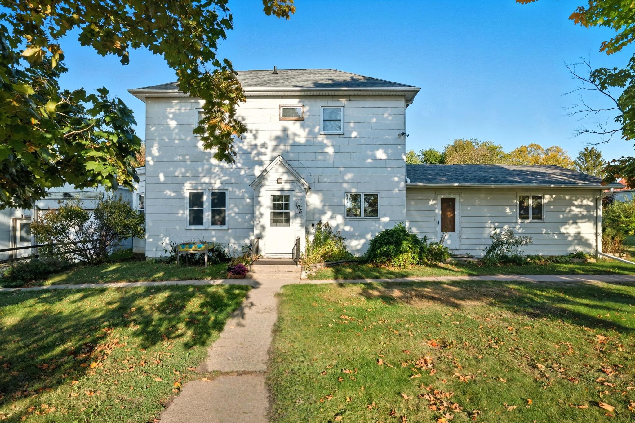 105 SE Harrison Street