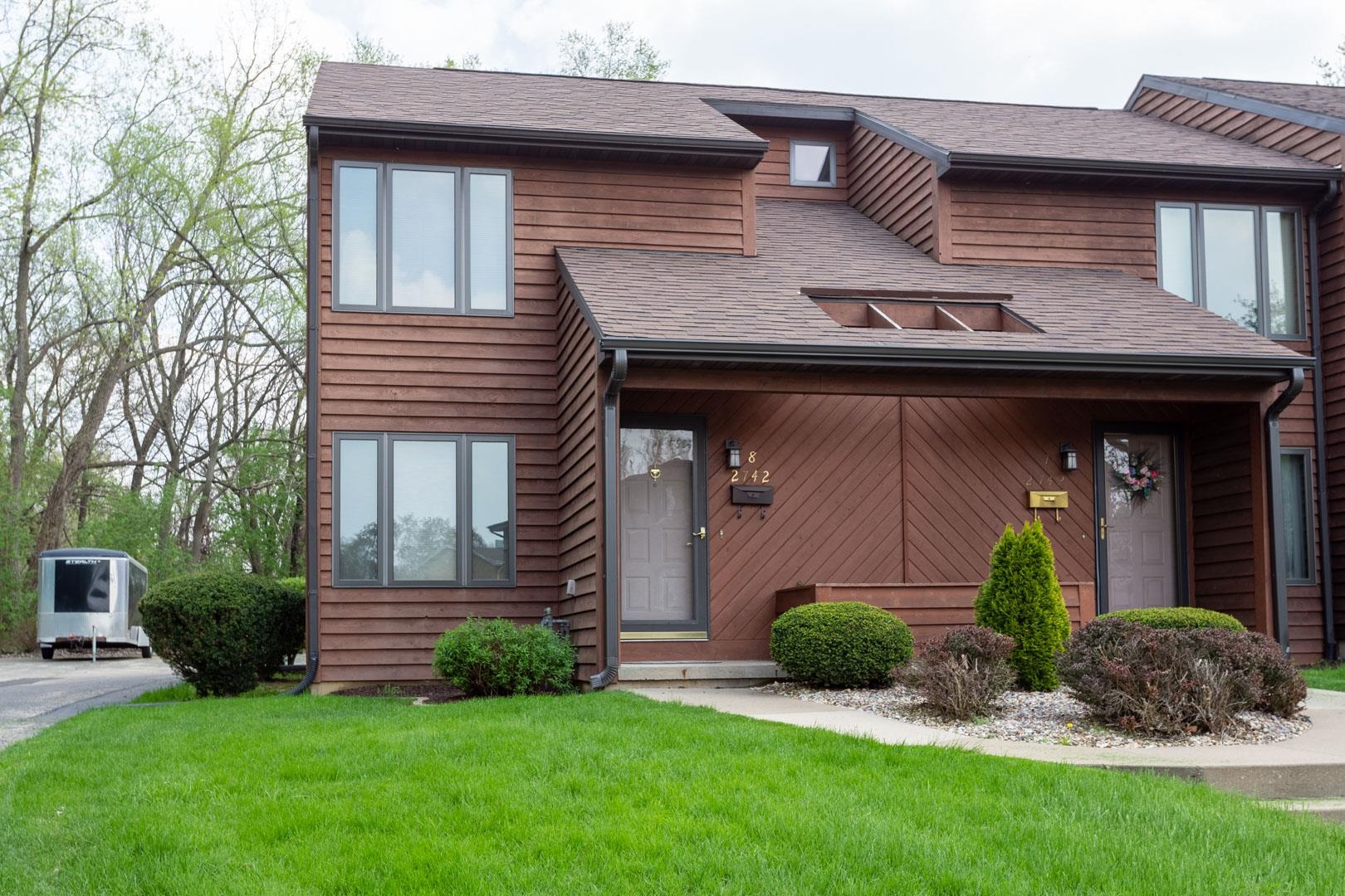 2742 Pleasant View Drive
