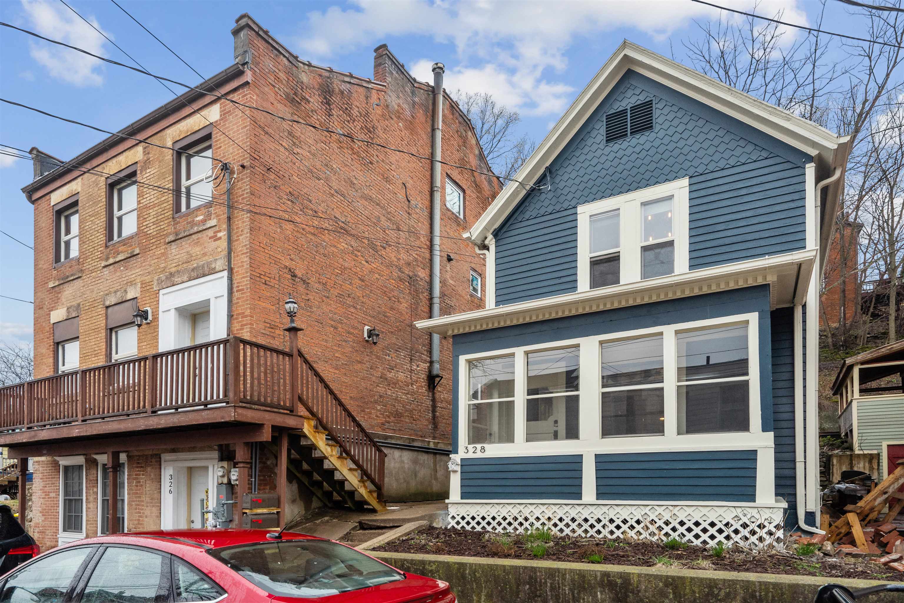 328 Franklin Street