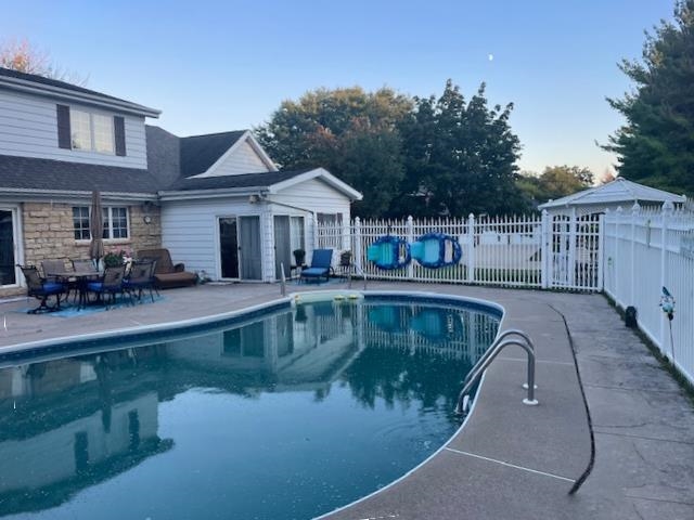 Property Image 4