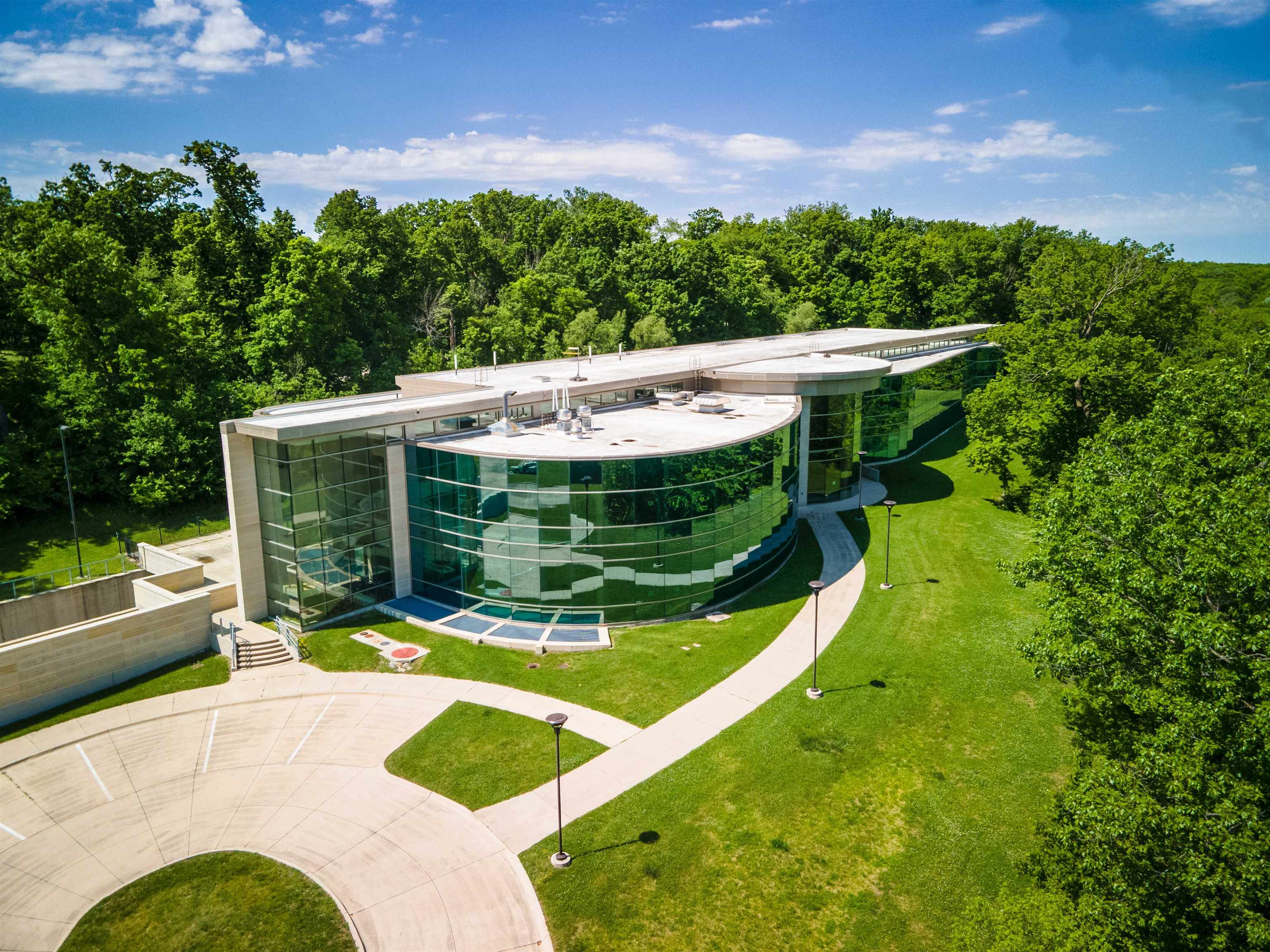 1 Peregrine Way