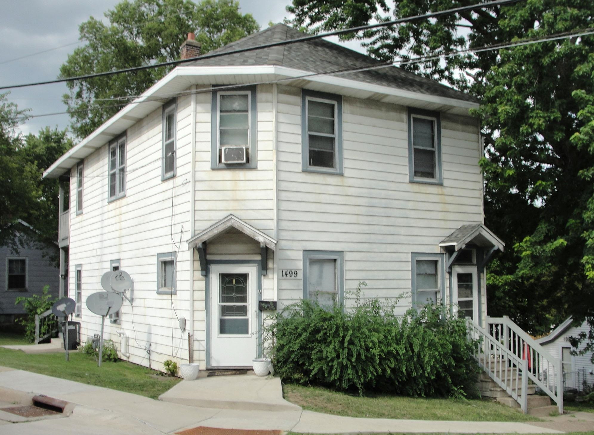 1499 W 3rd Street