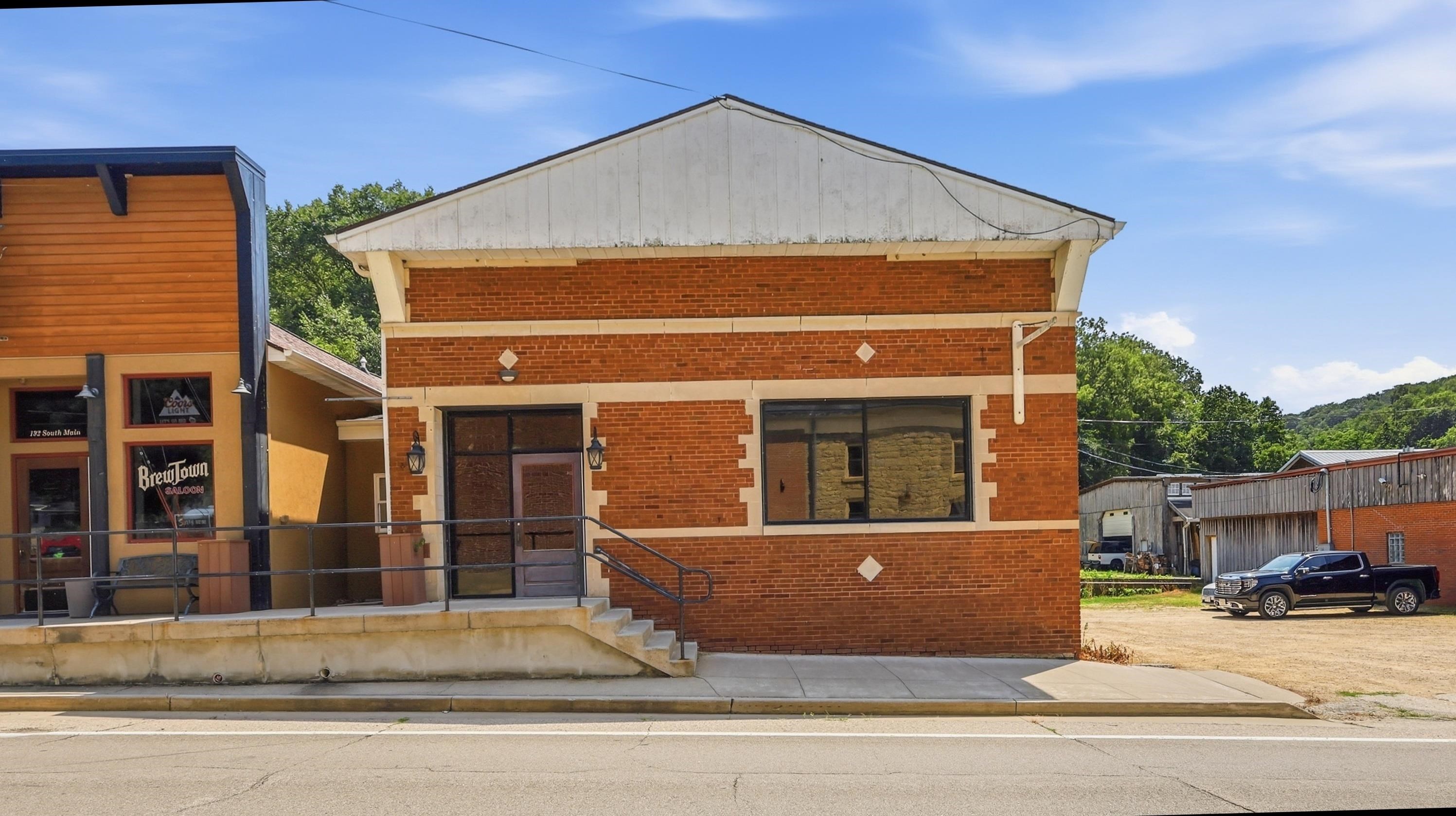 194 S Main Street