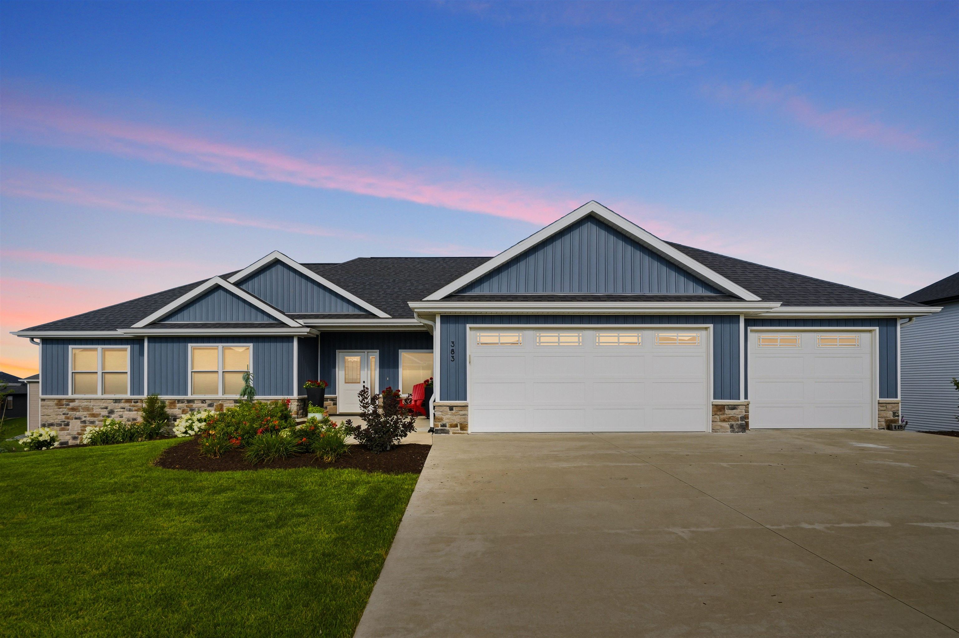 383 Solomia Court
