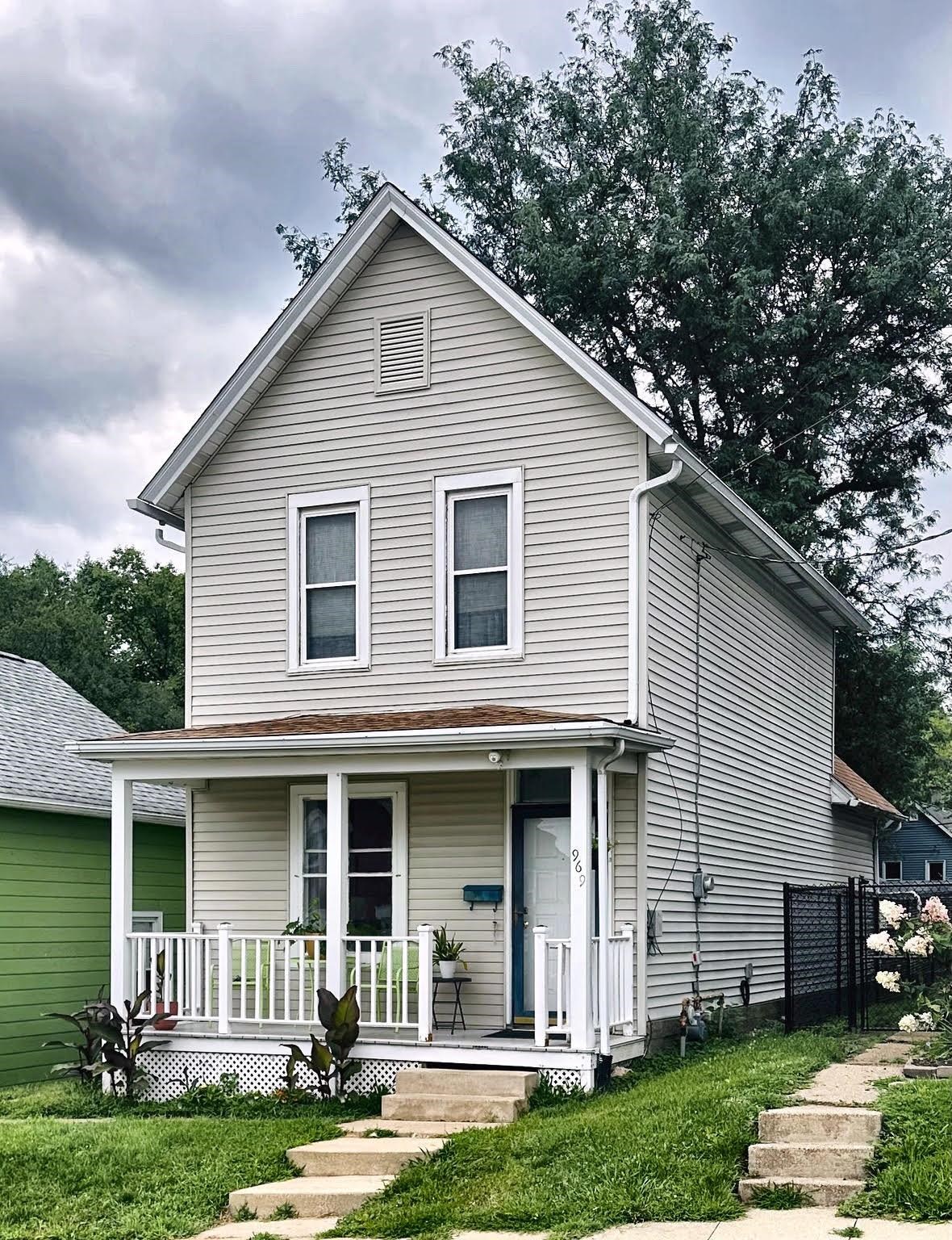 969 Edison Street